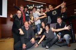 Aktoreak eta arduradunak; zuzendaria, Jabi Elortegi, falta zen atzo. /M. FRAILE