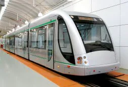 Los tranvías de Houston serán similares a los del Metro de Sevilla, en la imagen, pero mejorados.