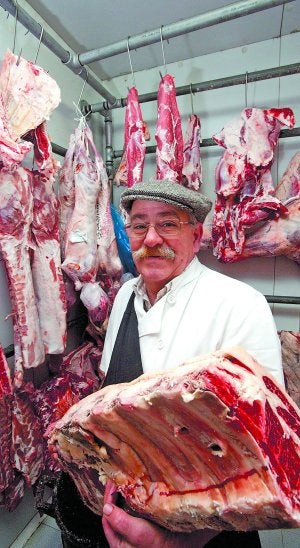 No, esa buena pieza no es la 'chuleta de carnicero'. ::
MICHELENA