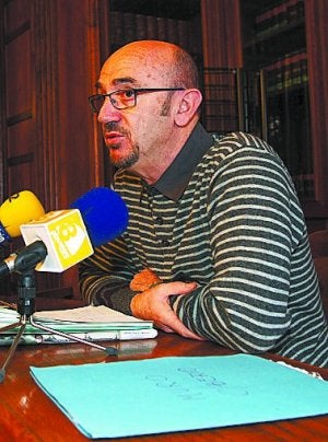 Manuel Millán. ::
F. DE LA HERA