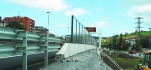 Primera fase. Con las obras del Segundo Cinturón, las pantallas sólo fueron colocadas hasta el túnel de Zabaleta-Buenos Aires. ::                             TXEMA