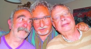Paco Sagarzazu, Ángel Marco y Fernando Mikelajauregi, protagonistas de la representación teatral de esta tarde.