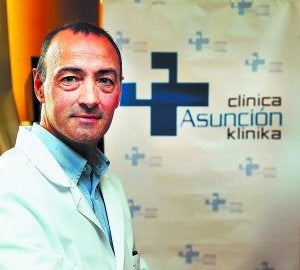 Agustín Aguirre, director médico de la clínica de la Asunción de Tolosa. ::                             KLISK