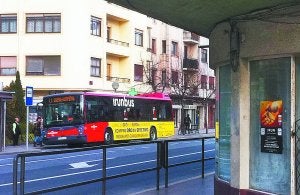 Intercambiador. El Gobierno propondrá que las lineas 1, 2 y 3 paren frente a la visera. ::                             F. DE LA HERA