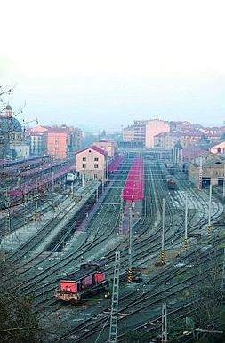 53 hectáreas. Parte del entorno ferroviario de Irun que se quiere incorporar a la ciudad. ::                             LUSA