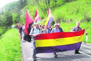 Marcha. En 2007 se desarrolló una para recordar los 70 años de caída de este frente en abril del 37.