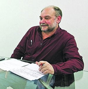 Eduardo García.