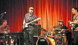 Música en directo con Makala Jazz Funk Band