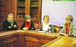 Fernando de la Hera, Raffaela Acella, Belén Sierra y Maite Cruzado presentaron el concierto.