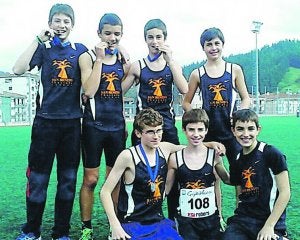 El equipo infantil de atletismo de la ikastola, segundo en el campeonato de Gipuzkoa por centros