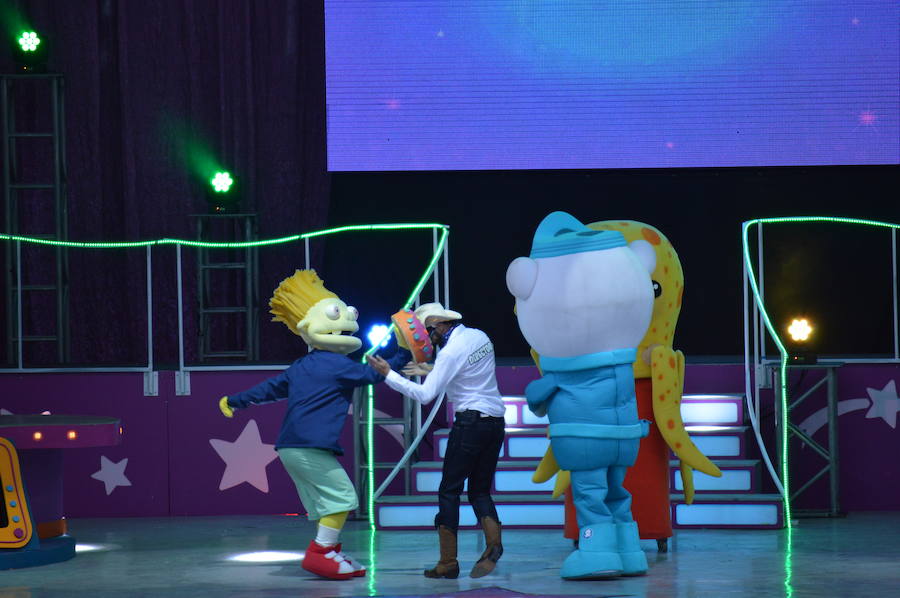 El show de Clan en La Encina