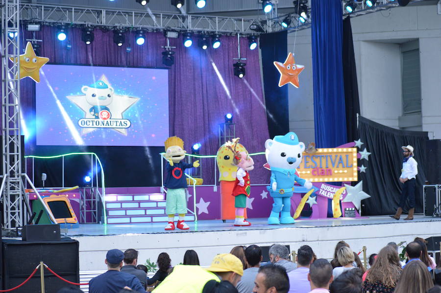 El show de Clan en La Encina