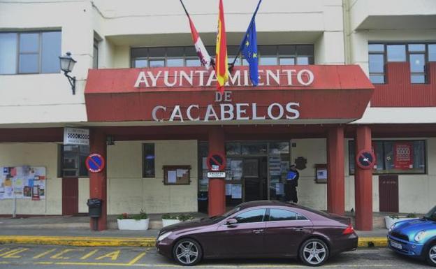 Imagen del Ayuntamiento de Cacabelos.