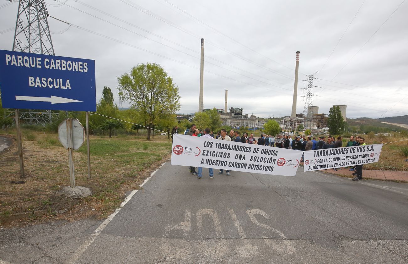 Los ultimos mineros salen a la calle para exigir la compra de carbón nacional y un empleo estable