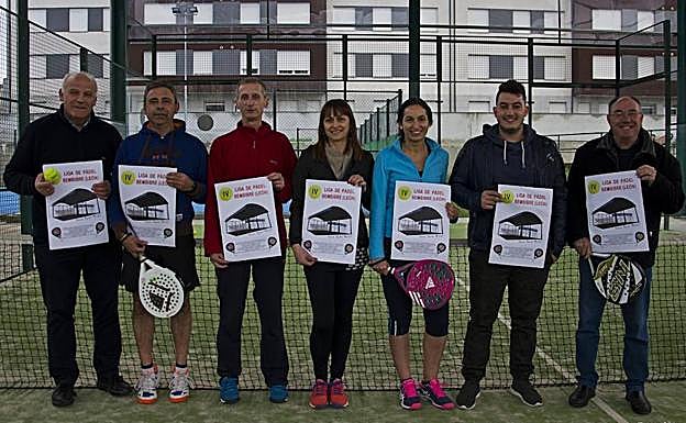 Imagen de la presentación de la liga de pádel.