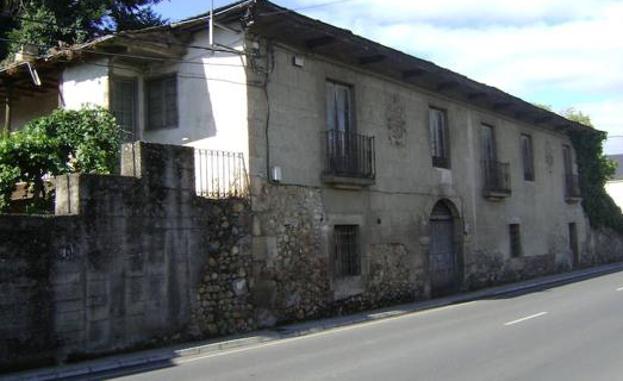 La Casa Ucieda se encuentra en pleno Camino de Santiago.