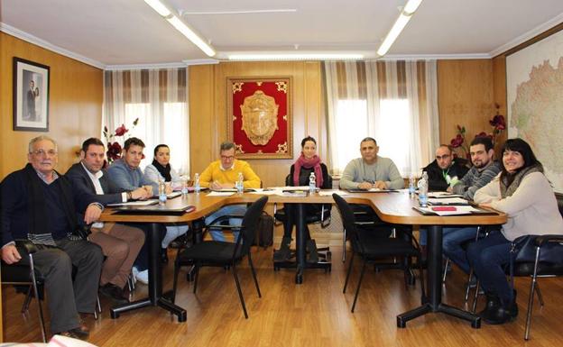Imagen de la reunión del consorcio del Ponfeblino.