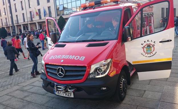 Vehículo de los bomberos de Ponferrada. 