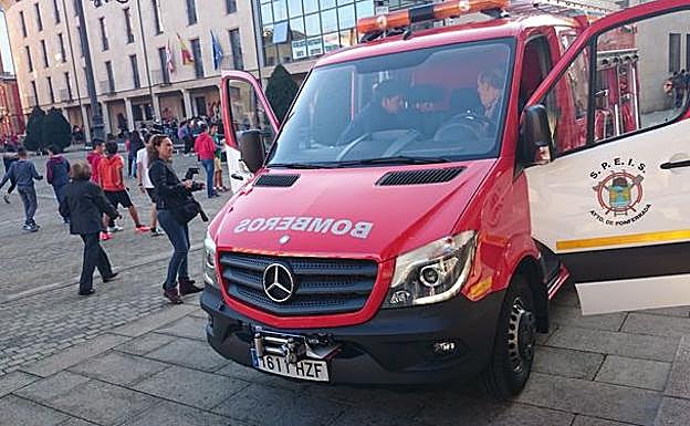 Vehículo de los Bomberos de Ponferrada.