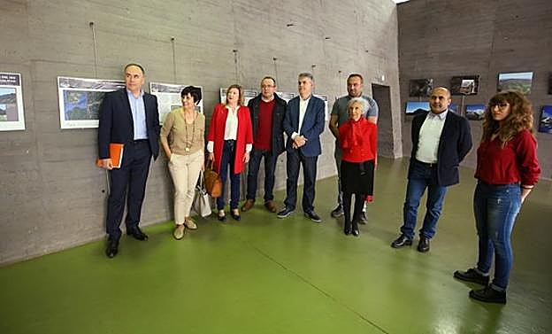 Representantes del Observatorio Territorial del Noroeste de la Uned en colaboración con la ULE y el IEB, en la presentación del proyecto.