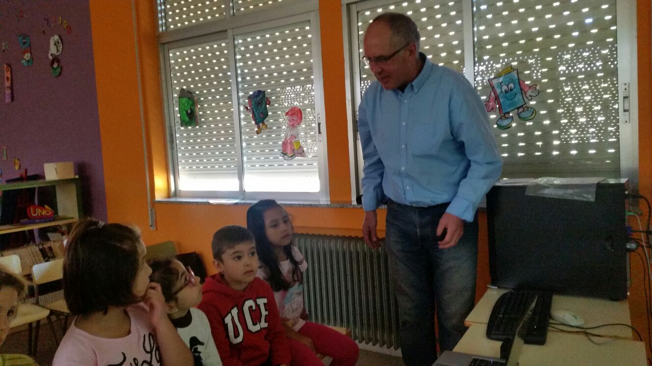 Fotos: Jornada de la AECC en el CRA de Noceda