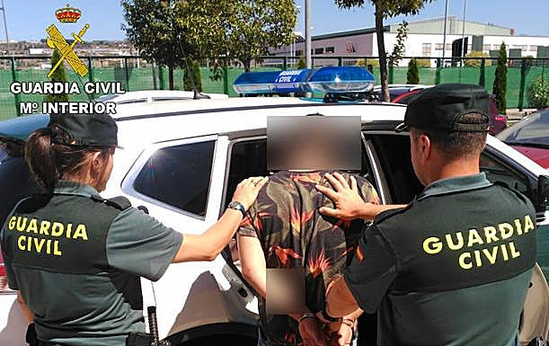 Imagen de uno de los detenidos en la operación.