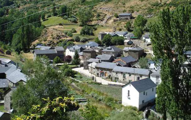 Imagen del pueblo de Salientes. 