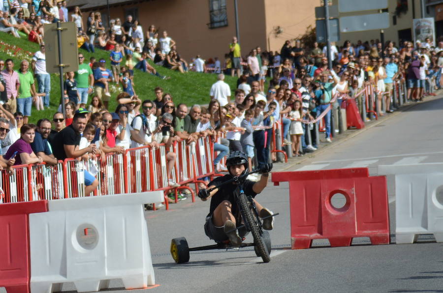Fotos: IX Descenso de Carrilanas