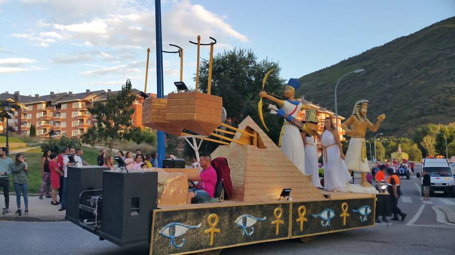 Fotos: Desfile de carrozas