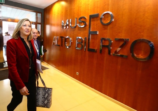 Fotos: Foro internacional &#039;El futuro de los municipios mineros&#039; en Bembibre