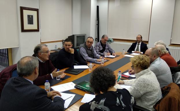 Imagen de la reunión de la comisión de seguimiento.