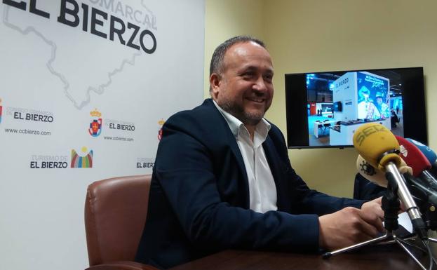 Gerardo Álvarez Courel presentó la oferta que el Patronato de Turismo Comarcal presentará en Fitur.