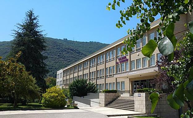 Colegio La Asunción de Ponferrada. 