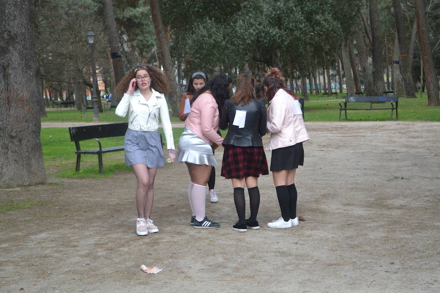 Fotos: El Rompecabezas inunda Ponferrada con el Carnaval de los jóvenes