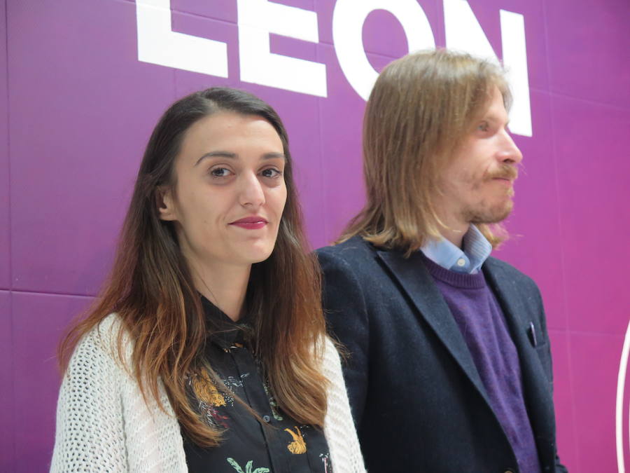 María Hernández y Pablo Fernández, este miércoles en León. 