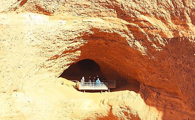 Visitantes en Las Médulas.
