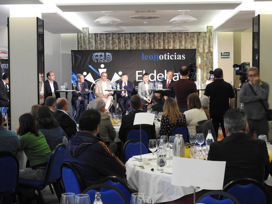 Fotos: Debate de leonoticias y la Fele en Ponferrada