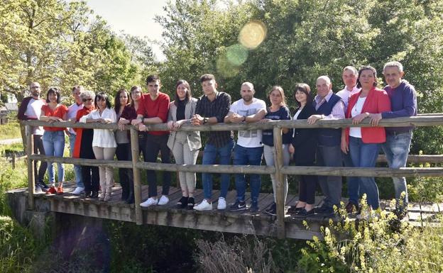 Candidatura del PSOE de Cacabelos para las elecciones municipales del próximo 26 de mayo.