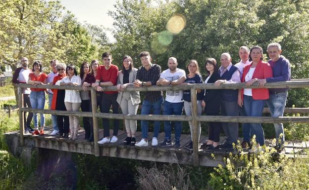 Candidatura del PSOE de Cacabelos para las elecciones municipales del próximo 26 de mayo. 