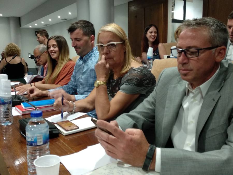 Fotos: Pleno extraordinario en Ponferrada