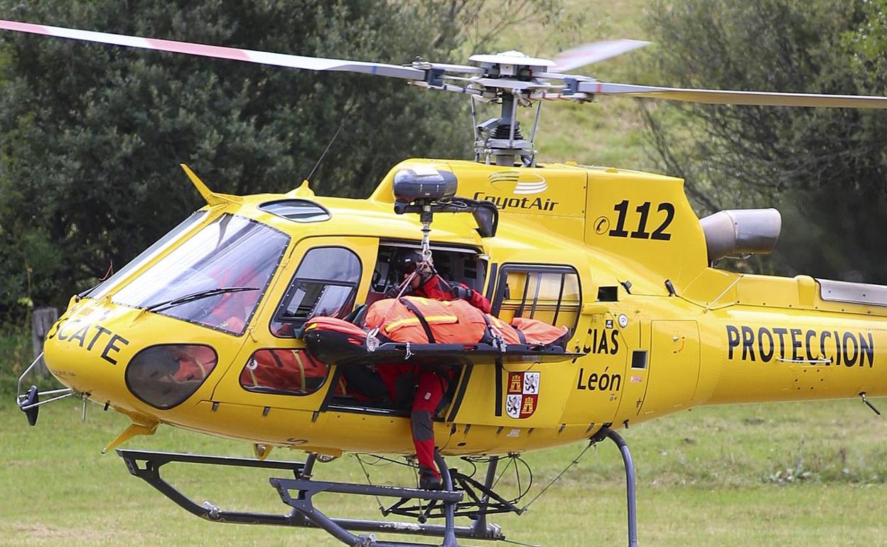 Imagen del helicóptero de rescate de Emergencias.