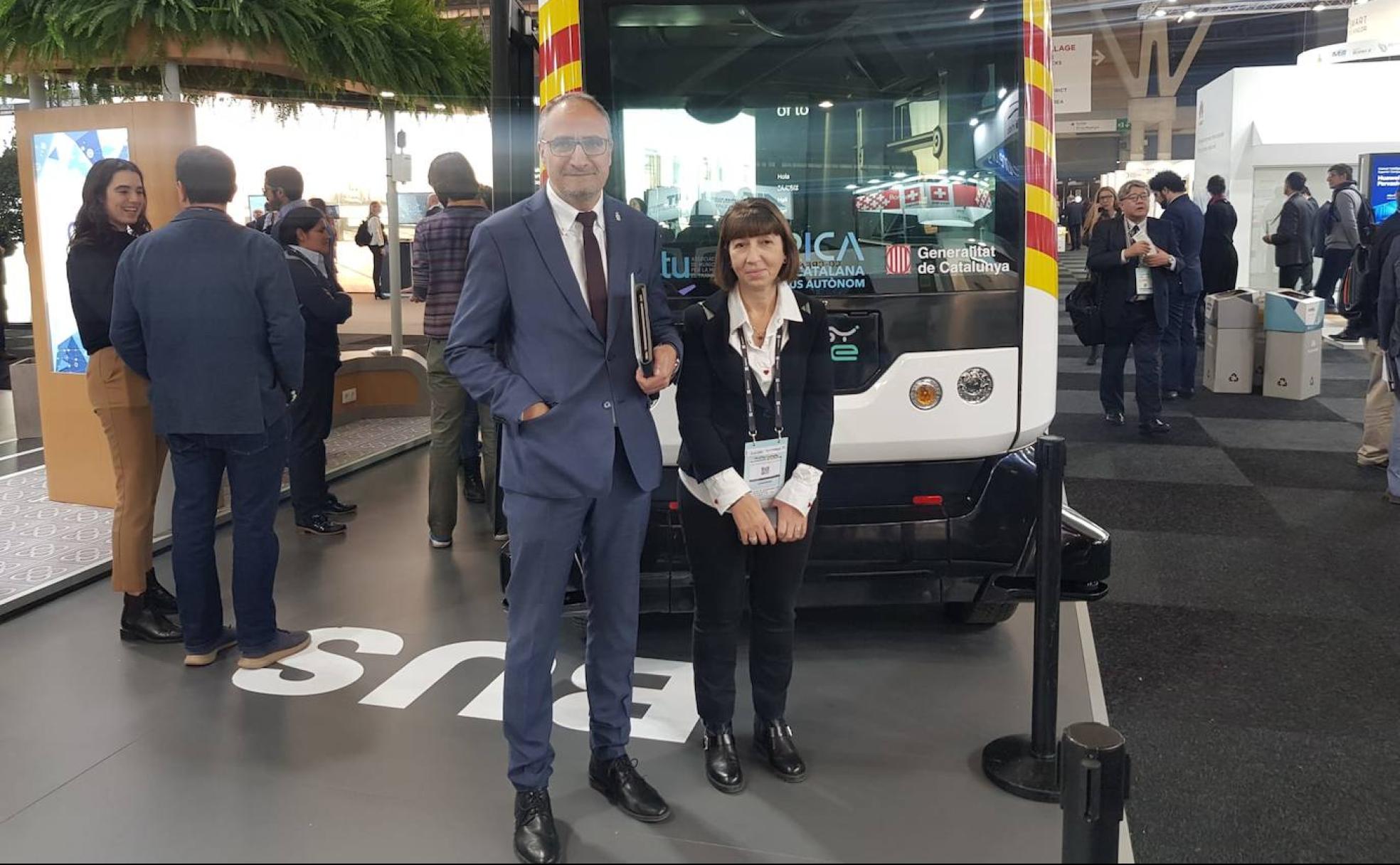 El alcalde y la edil de Hacienda en el congreso internacional celebrado en Barcelona.