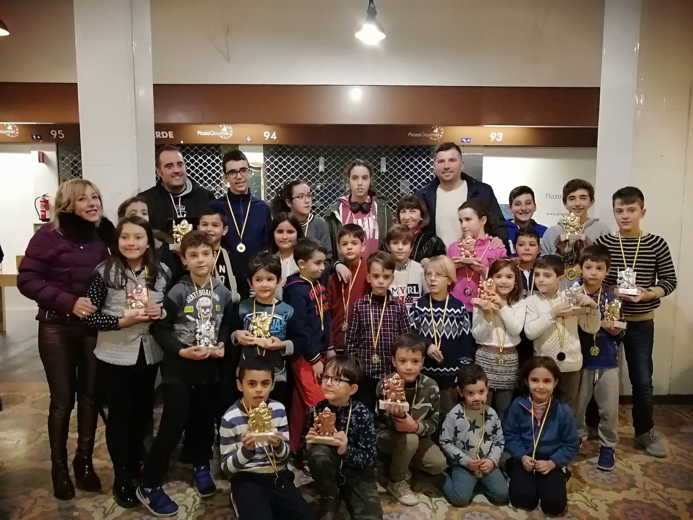 Fotos: I Torneo Infantil Reyes Magos de ajedrez de Ponferrada