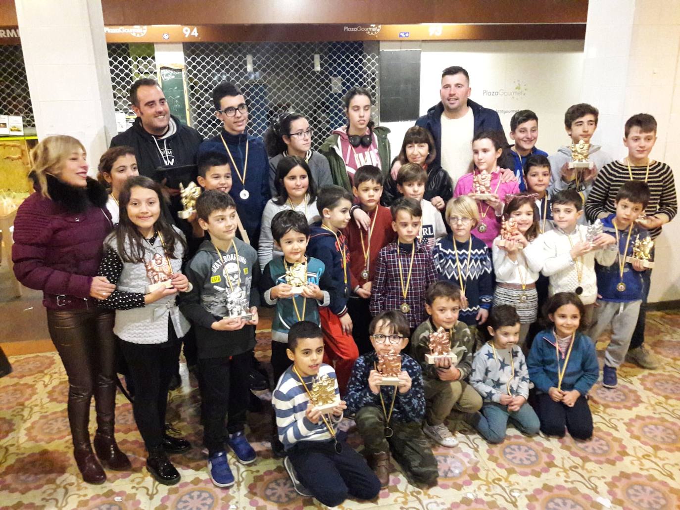 Fotos: I Torneo Infantil Reyes Magos de ajedrez de Ponferrada