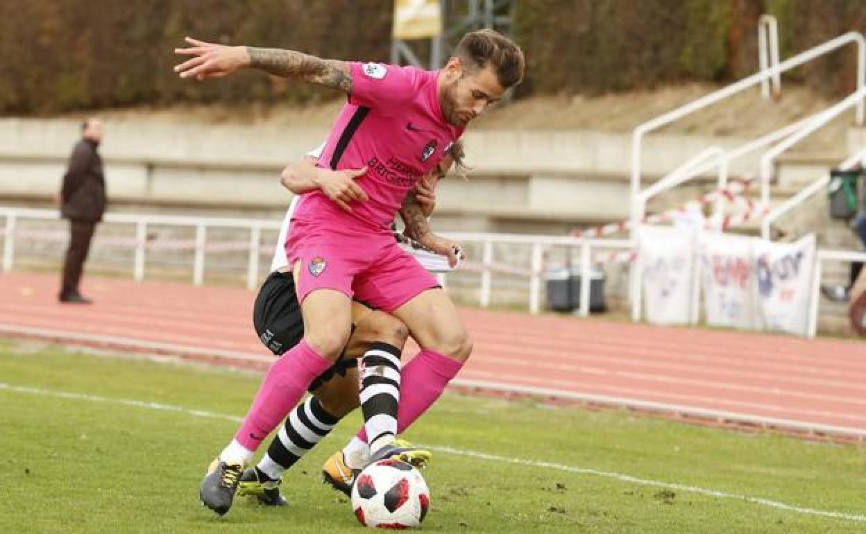 Jon García, cedido al Racing de Ferrol