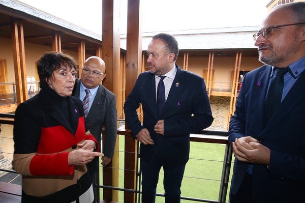 Fotos: Jornada sobre &#039;Violencia de Género y Pacto de Estado&#039; en Ponferrada