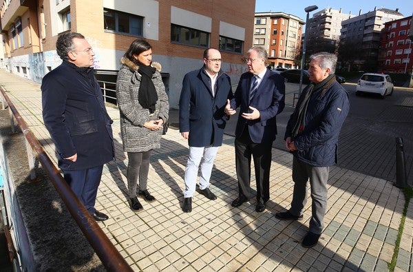 Fotos: Reunión de los portavoces del PP en León y Ponferrada