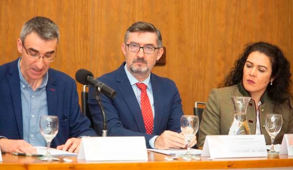 Fotos: Presentación de la campaña contra el fuego '#plantémonos' del Campus de Ponferrada