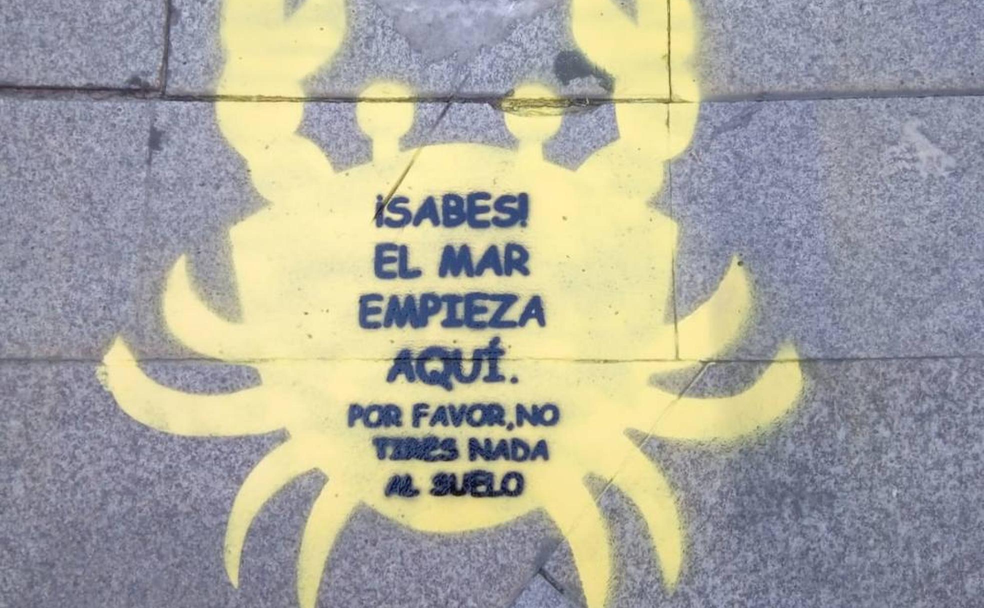 Cangrejo junto una alcantarilla de Ponferrada.