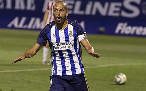 Galería. UNa efectiva Ponferradina hizo su trabajo ante el Almería.